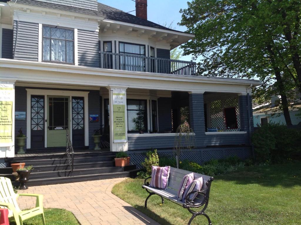 Auberge Inn Thyme Shediac Exterior foto