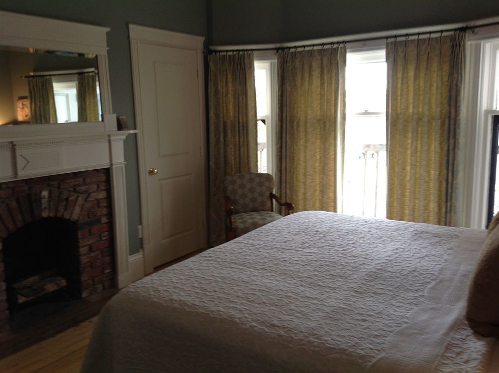 Auberge Inn Thyme Shediac Exterior foto